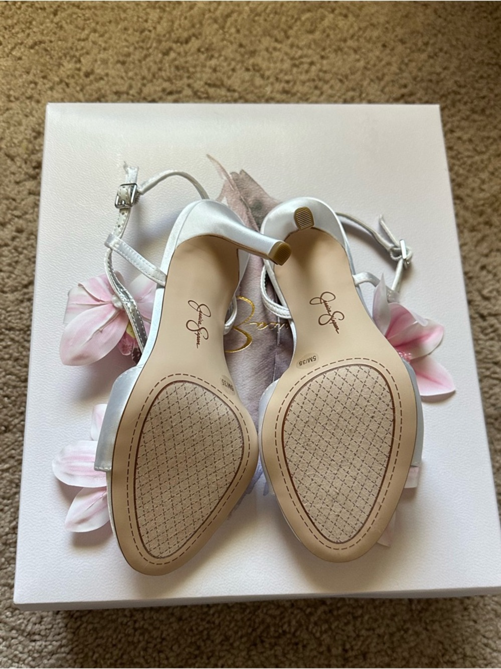 Jessica Simpson flower heels - Picture 3 of 6